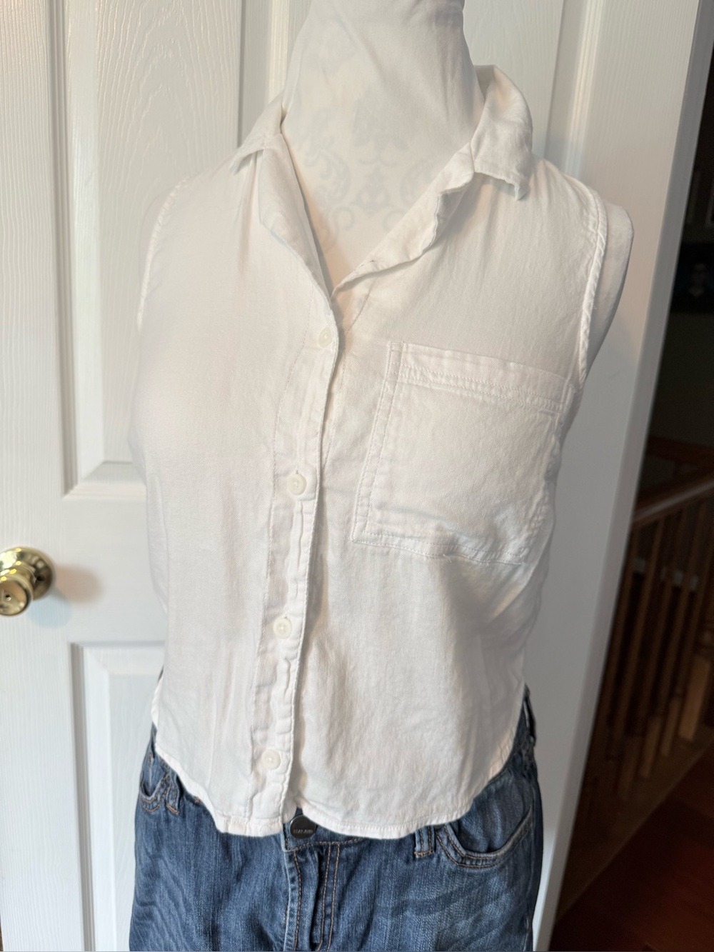SO White Sleeveless Button-Down Pocket Shirt